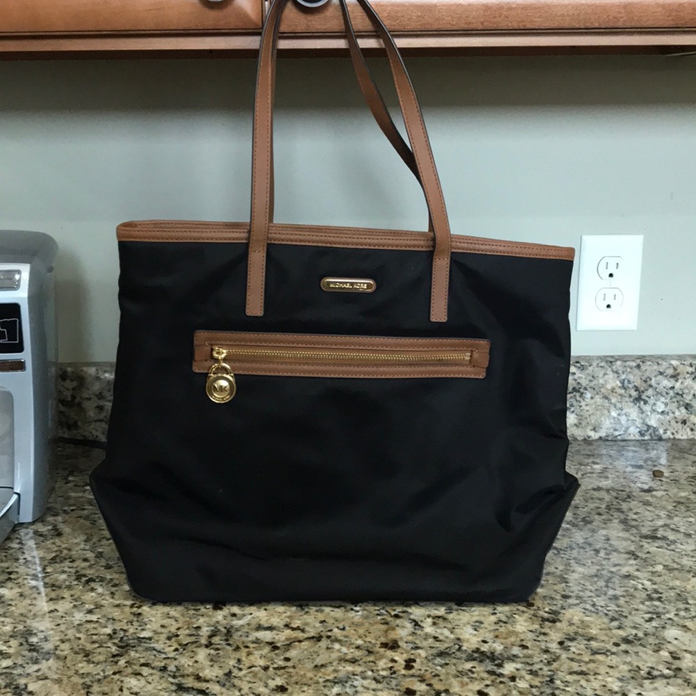 Michael Kors shoulder bag